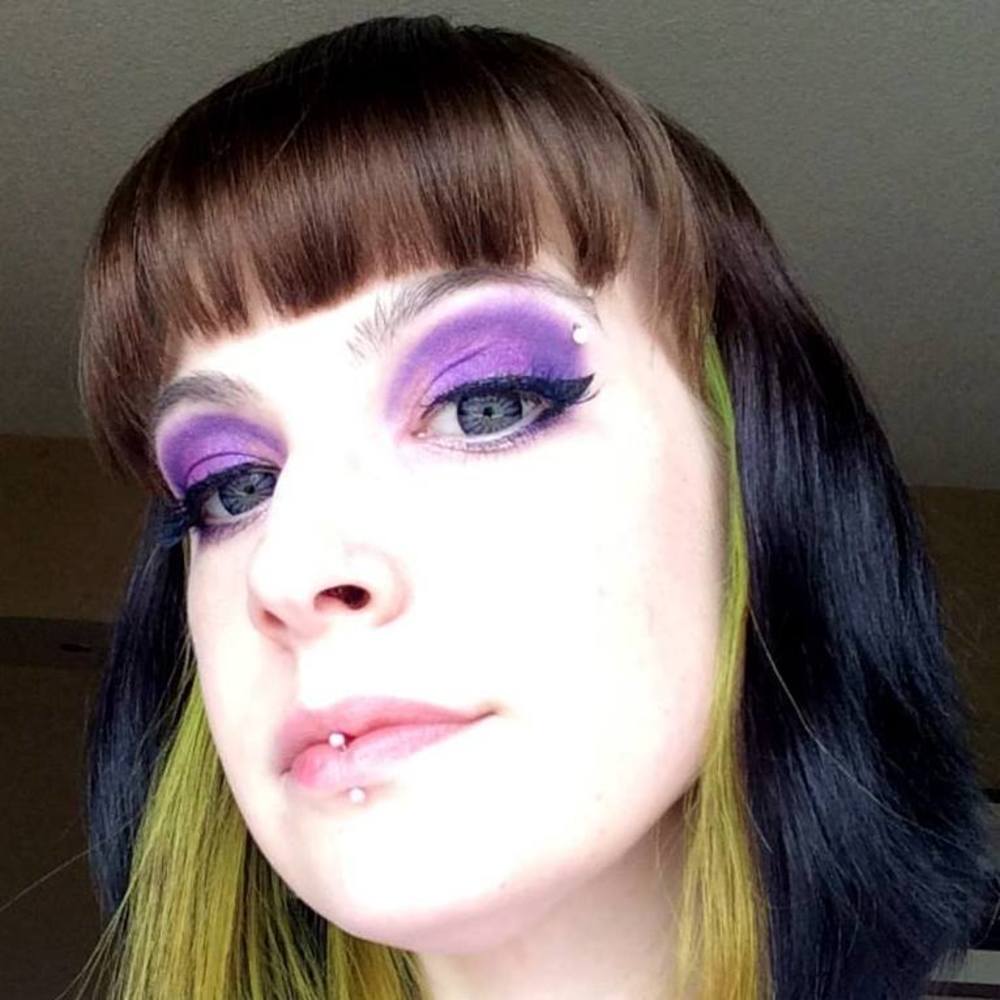 Meet your Posher, Amber